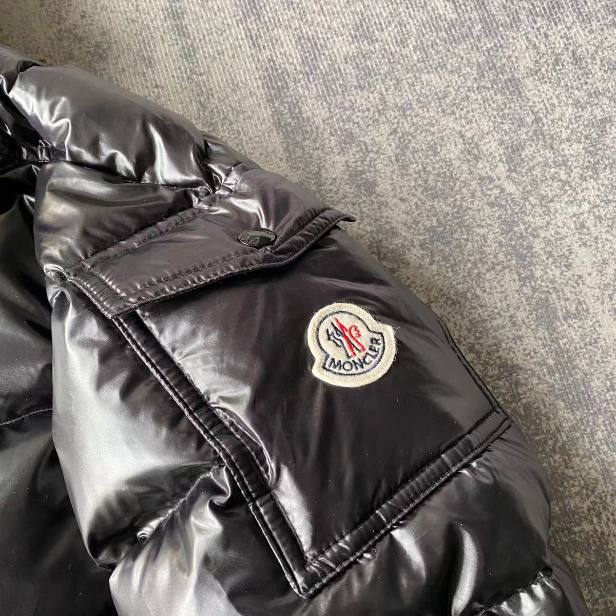 Moncler Puffer Jacket Maya