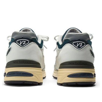 U991TO2 New Balance 991v2 MiUK Grey Total Eclipse