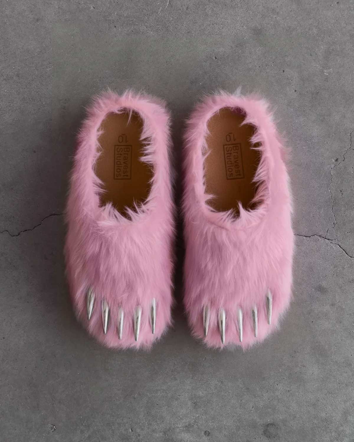 Bravest Studios Bear Claw Mule Pink