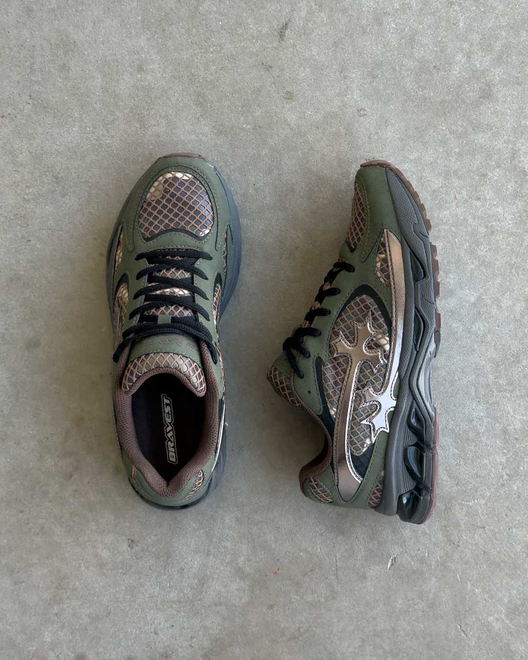 Bravest Studios Kross Kountry Runner Camo